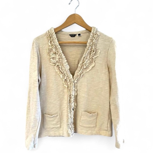 Women’s Petite Medium Eddie Bauer Beige Knit Cardigan Sweater - Picture 1 of 5